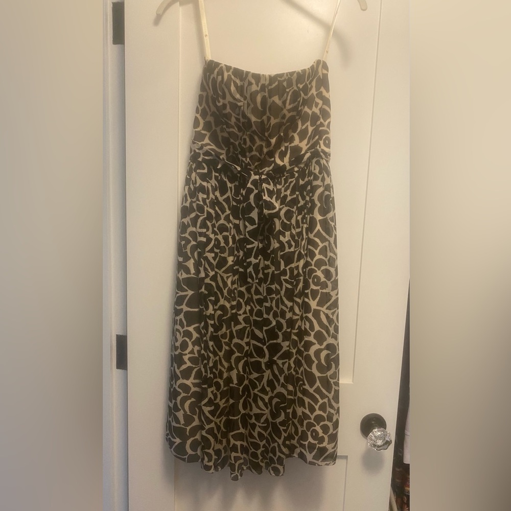 Helen Wang strapless dress chiffon like fabric animal print size 2